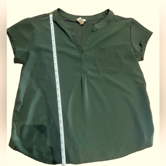Misia Army Green Short Sleeve Blouse - Picture 6 of 7